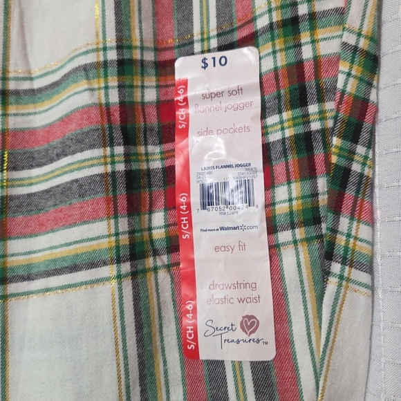 Secret Treasures Plaid Pajama Pants - Red, Green, White Size Small NWT - Picture 2 of 7